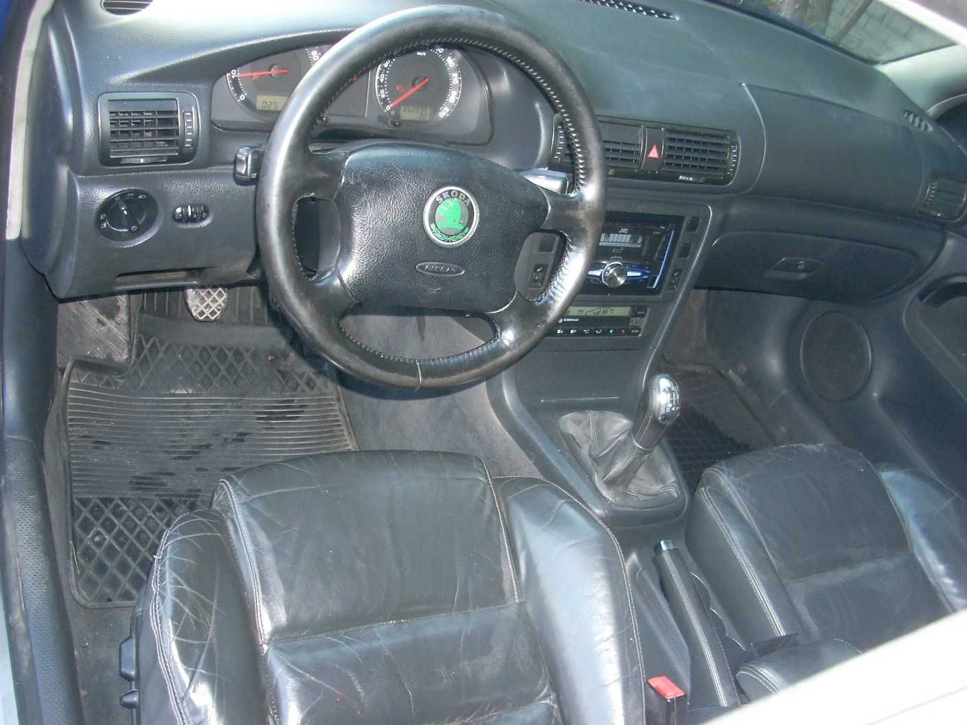 skoda superb 1.8 turbo z gazem,skóra,