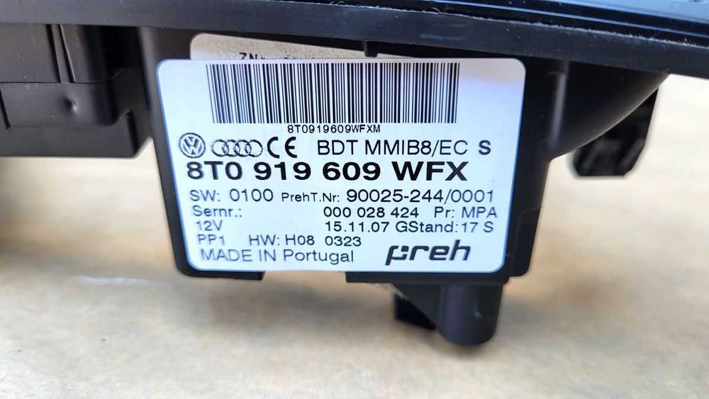 AUDI  A4 B8 , A5 8T , Q5 panel sterowania MMI .