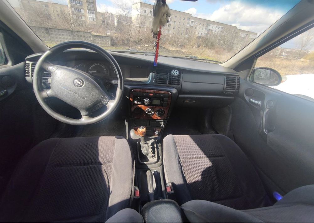 Opel vectra b 2л дизель