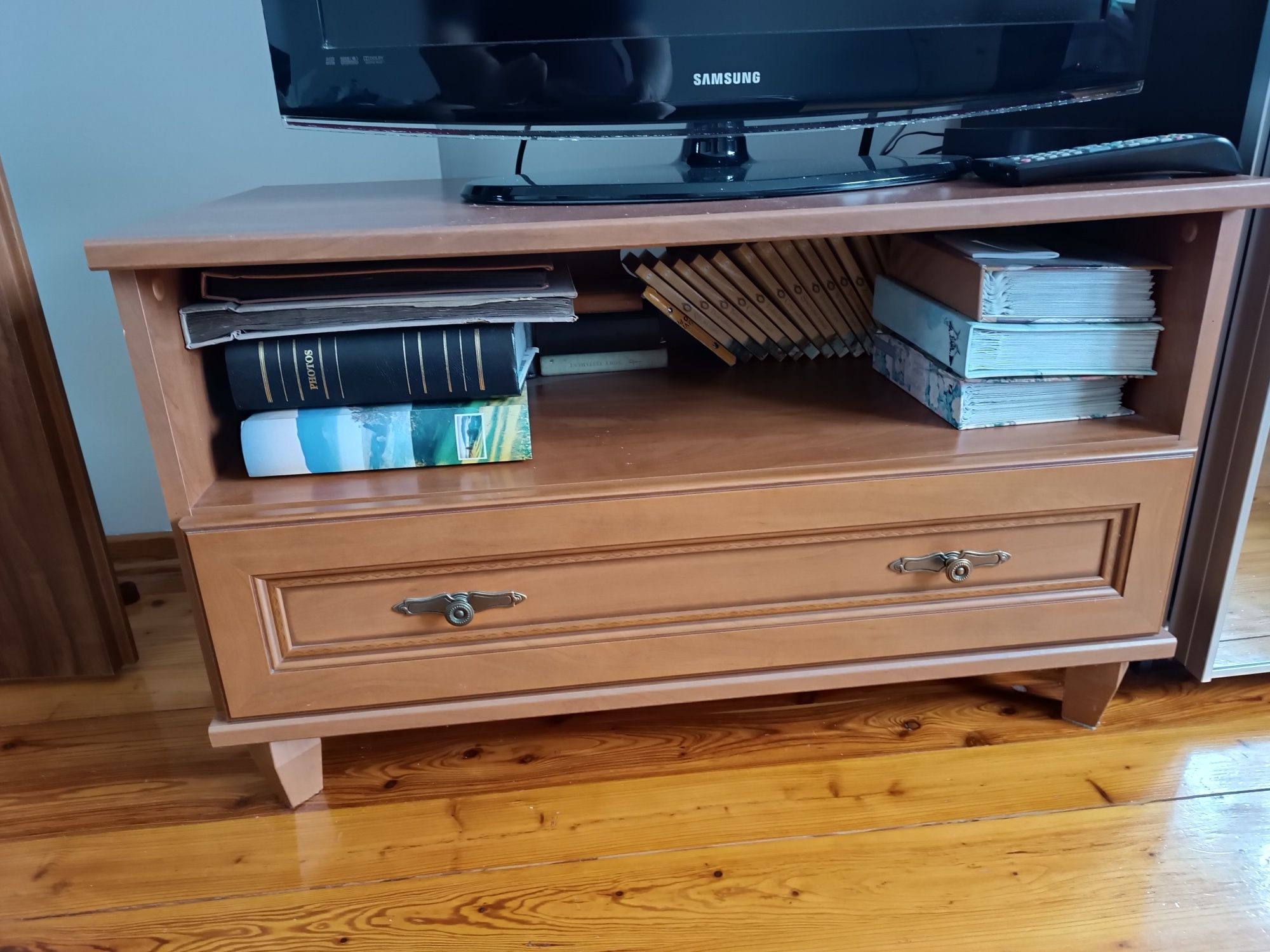 Komoda plus stolik pod telewizor