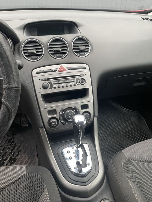 Пежо 308, кробка автомат.