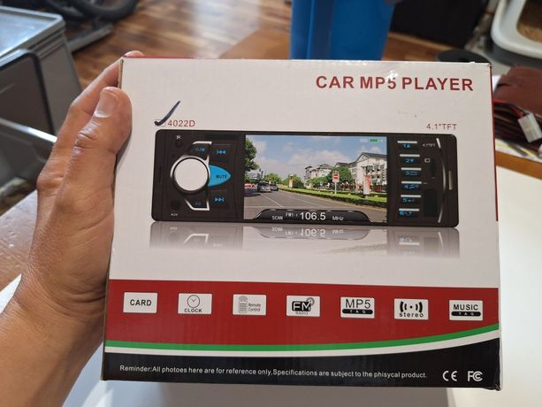 Car MP5 Player. Radio samochodowe z kamerą cofania.