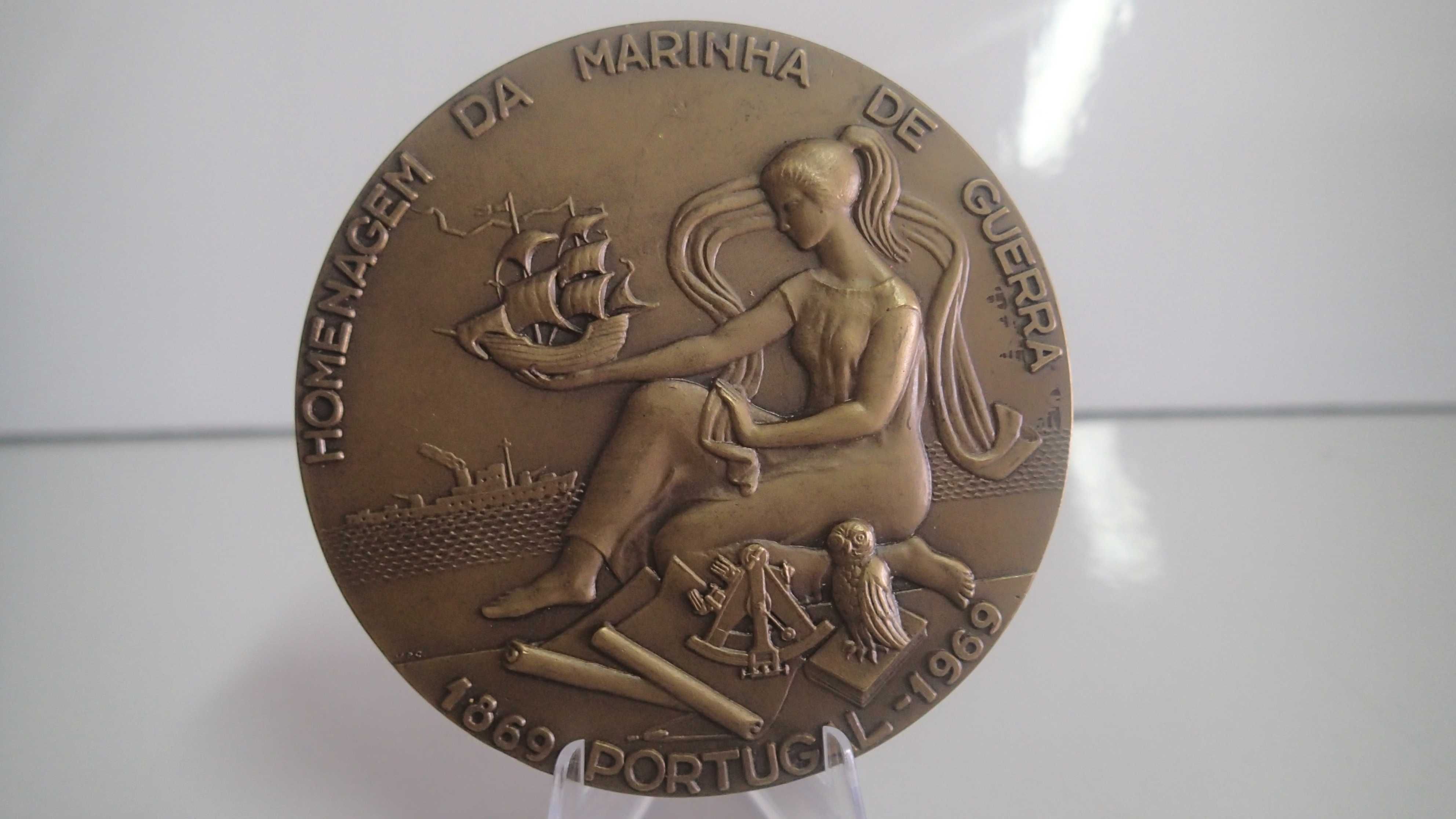 Medalha em bronze do Comandante Abel Fontoura da Costa