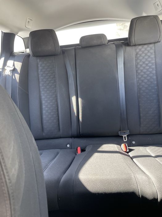 1.5 BlueHDI Allure EAT8