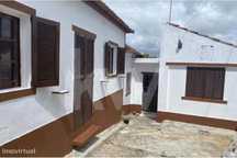 Moradia T3 para venda, Quebradas, Alcoentre, Azambuja