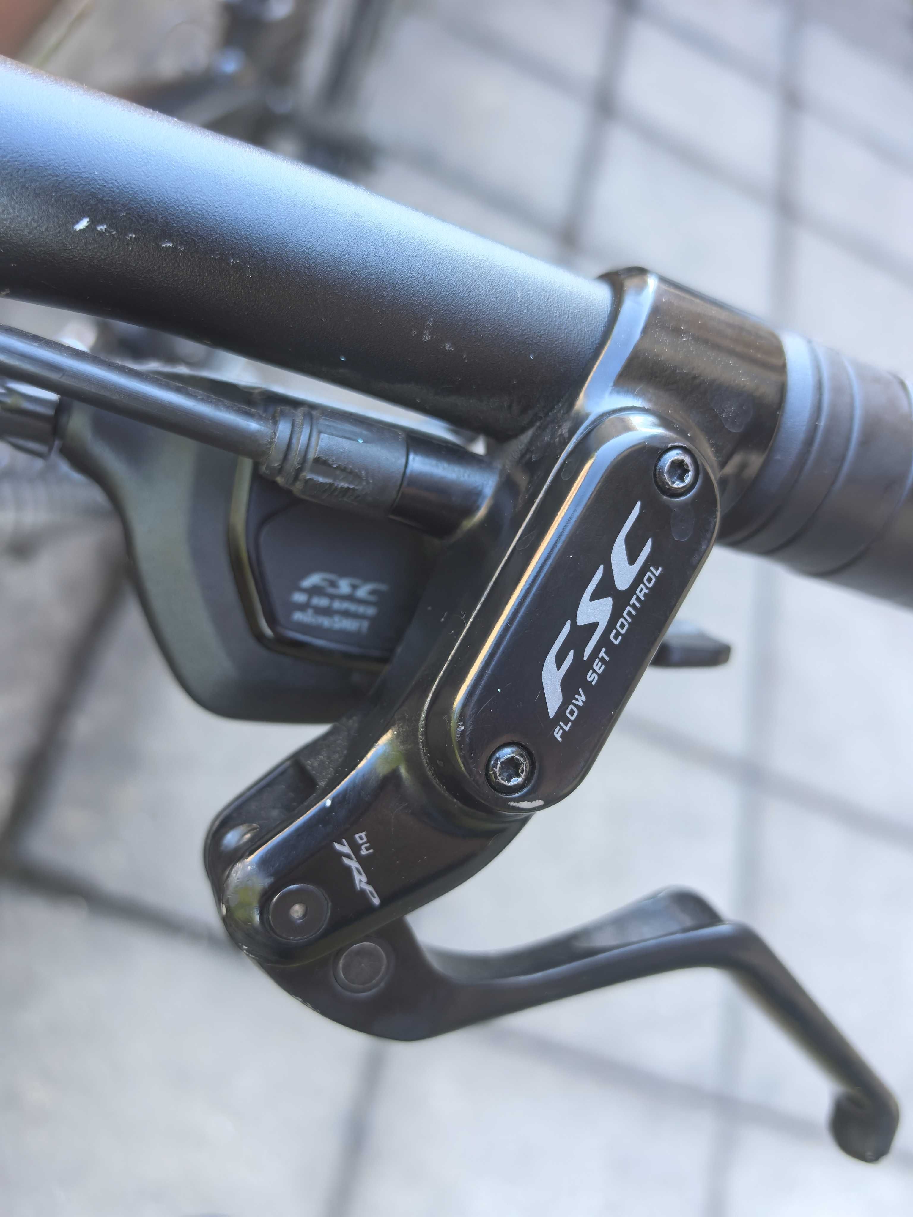 Rower Specialized Crosstrail Elite - aluminiowa rama.