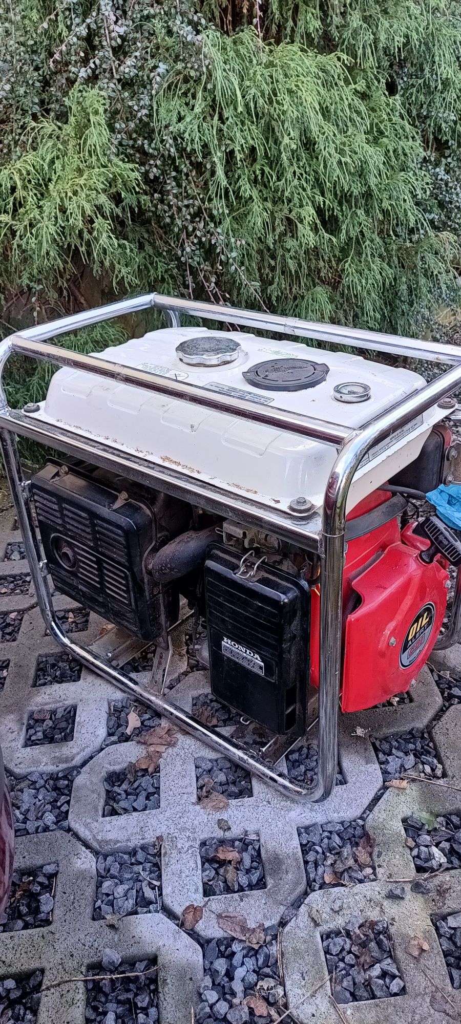 Agregat prądotwórczy/ Generator Honda EMS3800 jednofazowy