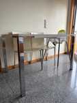 Mesa de cozinha cor branca