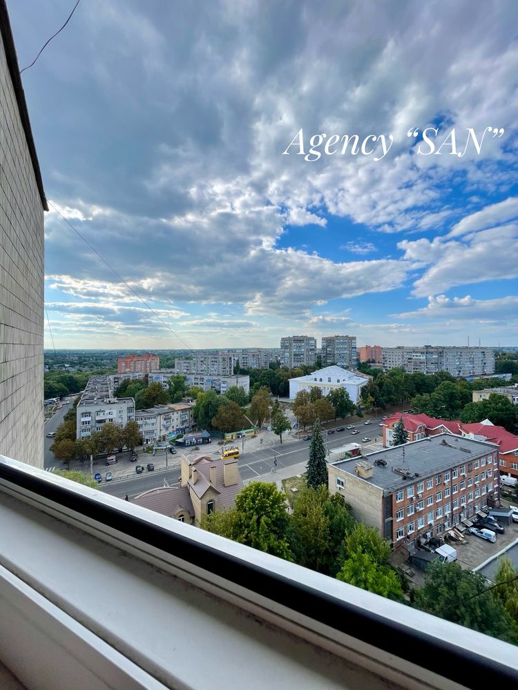 Продаж квартири в Центрі вул. Британьска