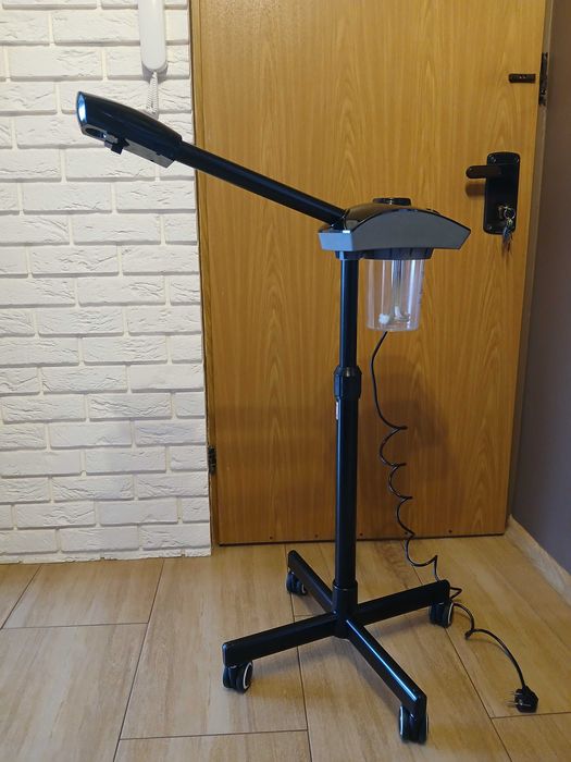 Czarny wapozn kosmetyczny