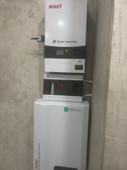 Монтаж  та підключення інверторів