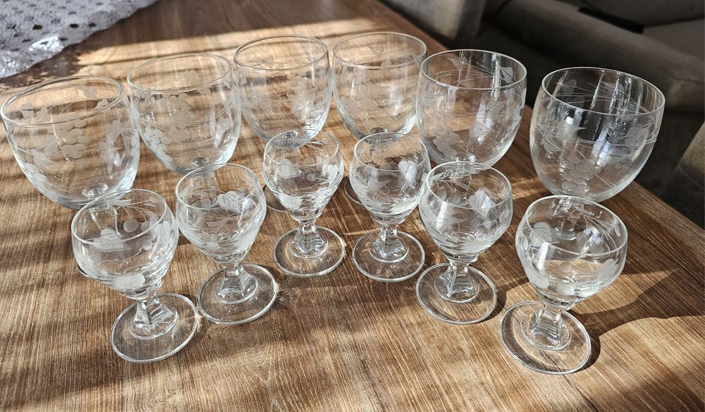 Sprzedam kieliszki szkło szlifowane