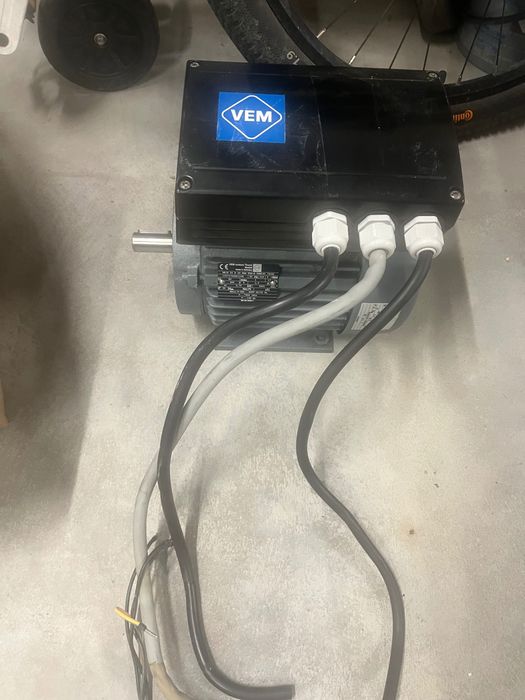 Silnik elektryczny VEM 0.75 kW