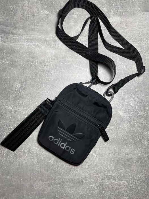 Сумка Adidas , барсетка