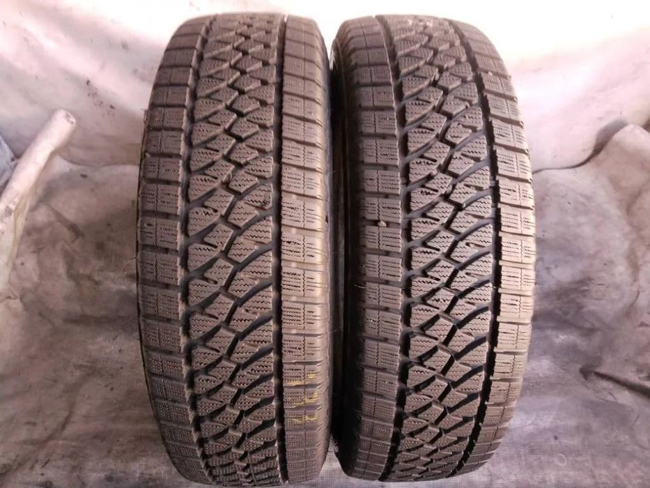 Bridgestone Blizzak W810 205/65 r16c 107/105T 2024 7.5mm