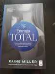 Livro da Escritora Raine Miller