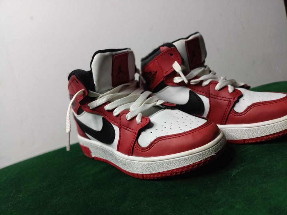 Jordan 1 rozmiar 27