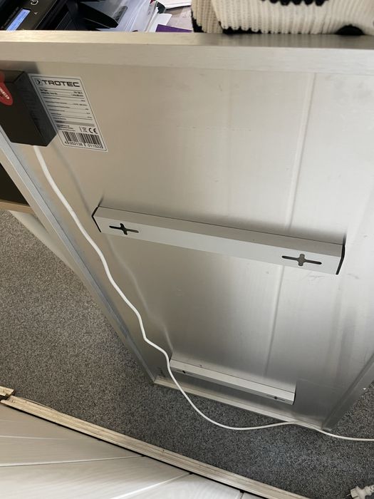 TROTEC TIH 700 S grzejnik ścienny na podczerwień