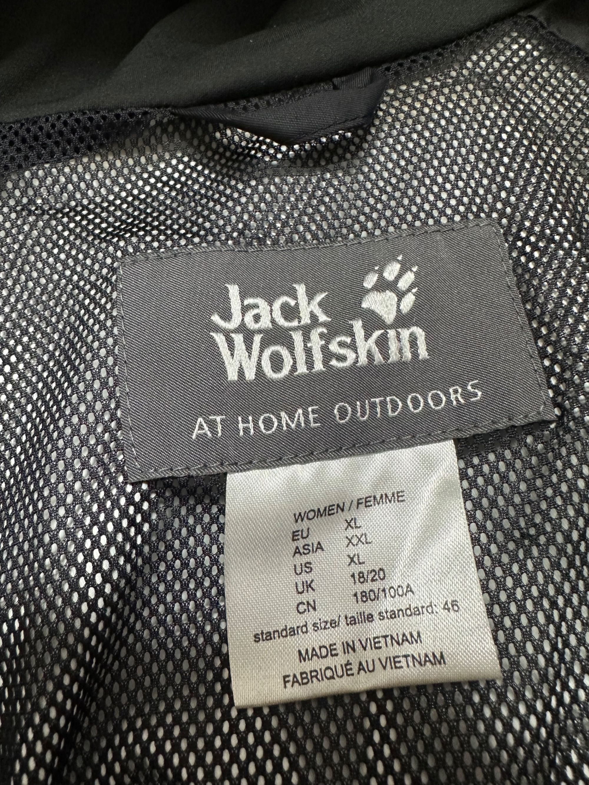 Ветровка jack wolfskin размер ХЛ женский