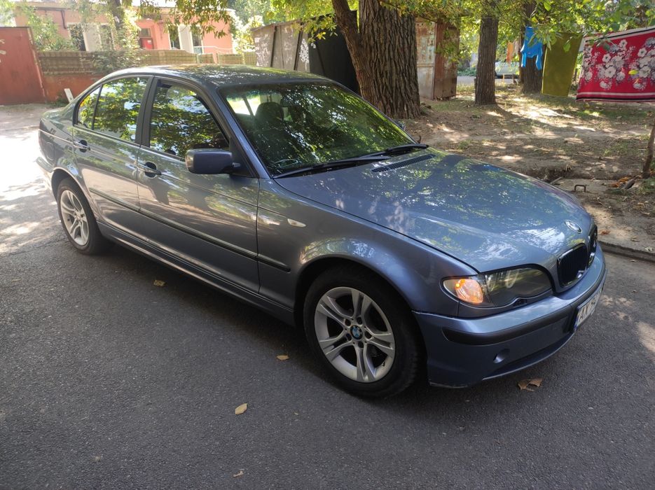 Продам BMW E46 318i 2.0 газ/бензин МКПП