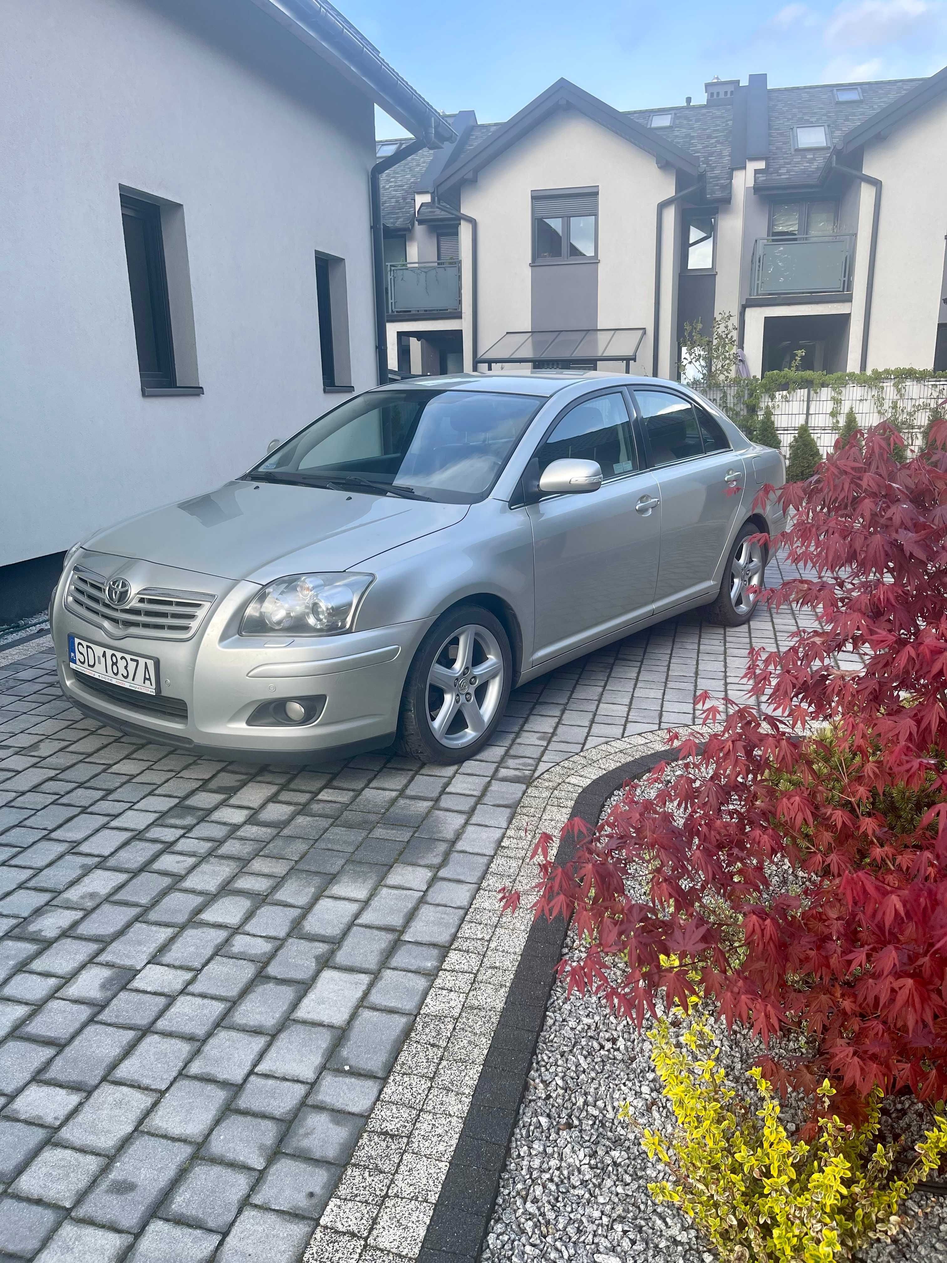 Toyota Avensis Prestige Premium, I właściciel, Salon Polska