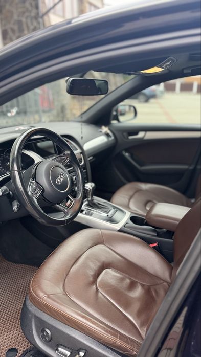 Продаю ауді А4 premium plus