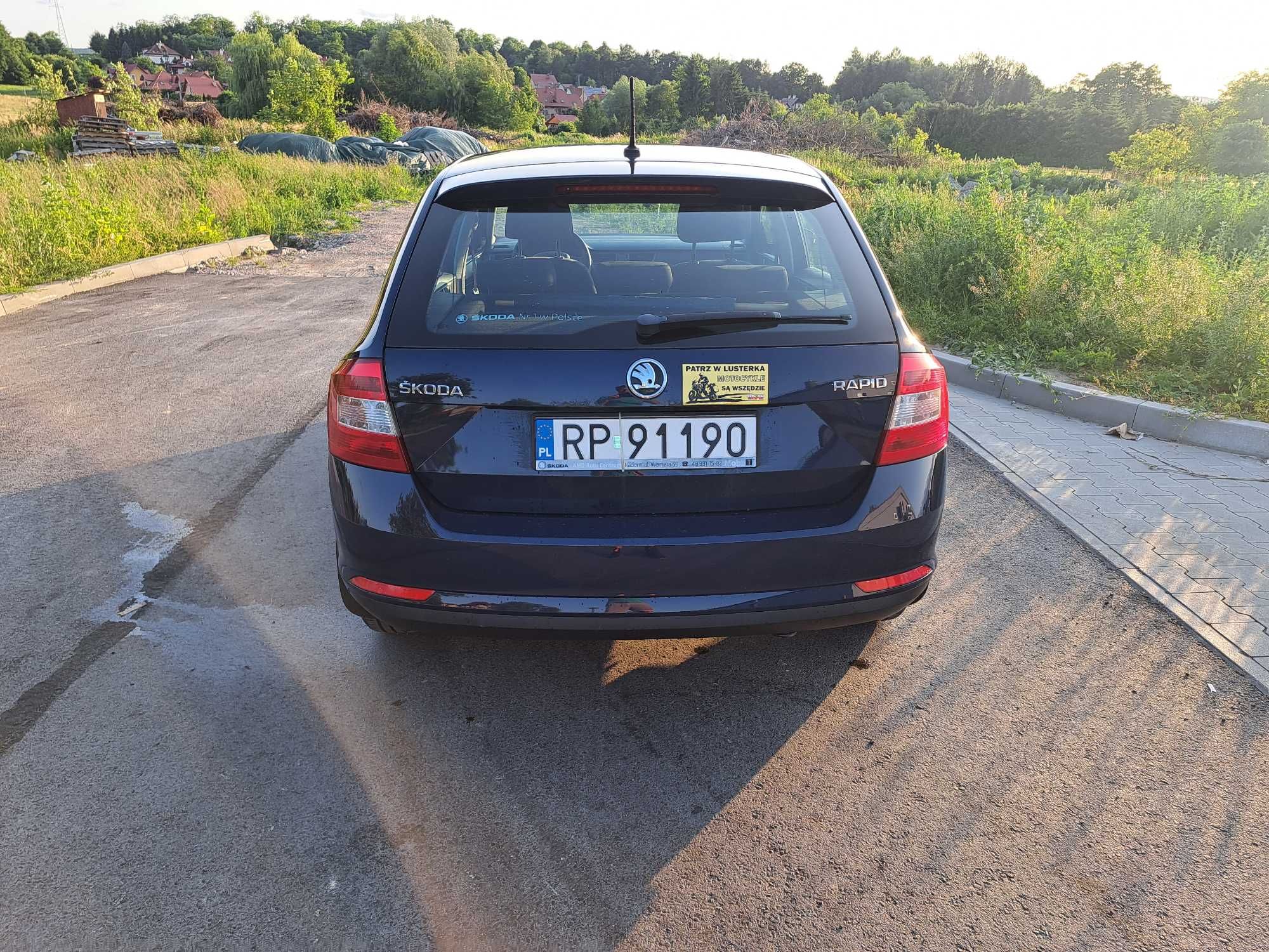 Sprzedam Skodę Rapid 1,4tdi w bardzo dobrej kondycji .
