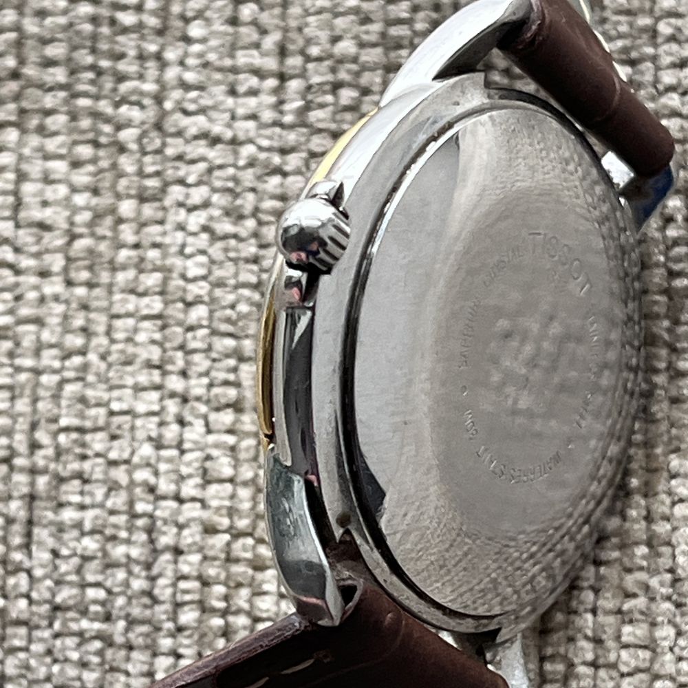 оригінальний годинник швейцарської фірми Tissot