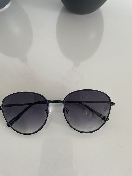 Okulary przeciwsłoneczne jak NOWE czarne
