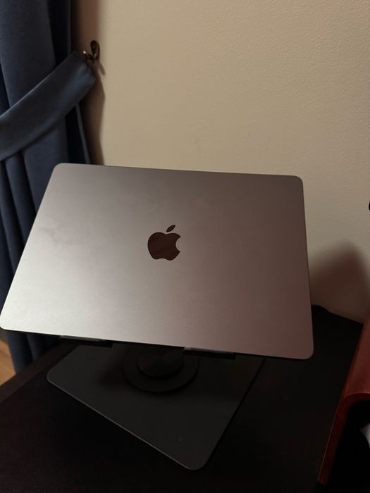 Macbook Air M3 500GB 16GB 13.6”