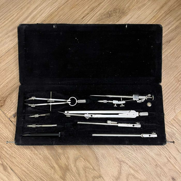 Готовальня периода СССР