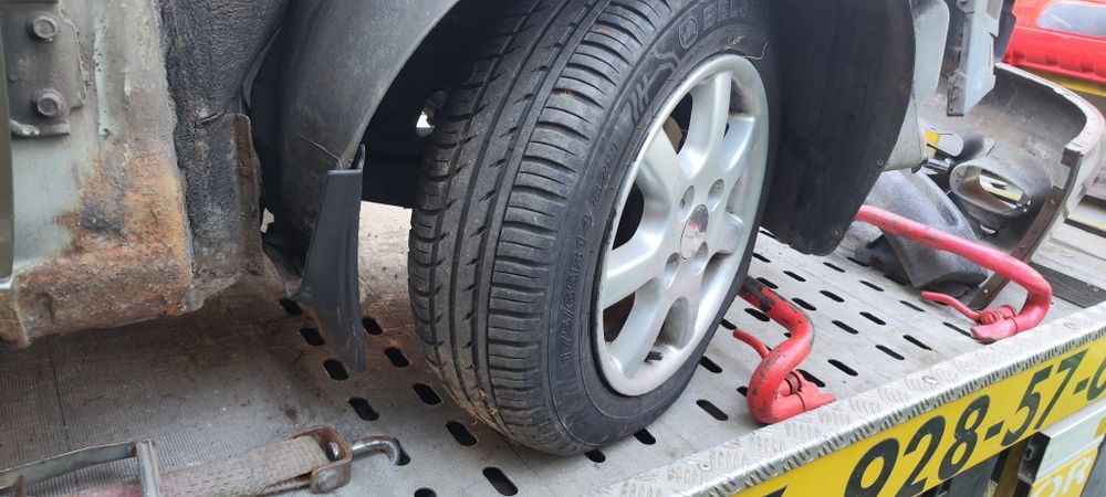 Daewoo ланос   ГУР  кондиционер цена  указана за двигатель авторазборк