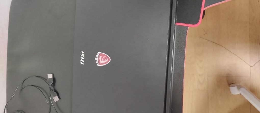 Продам ноутбук Msi