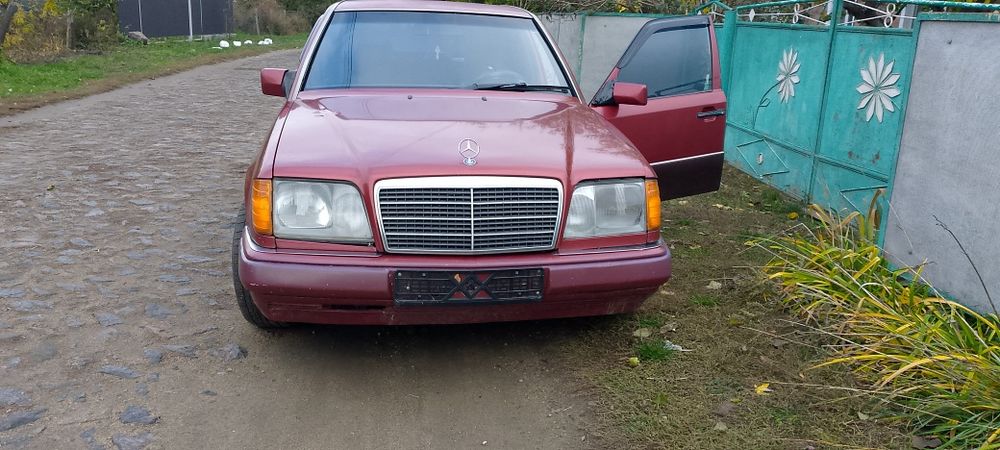 Мерседес w124 e220 m111 інжектор на ходу