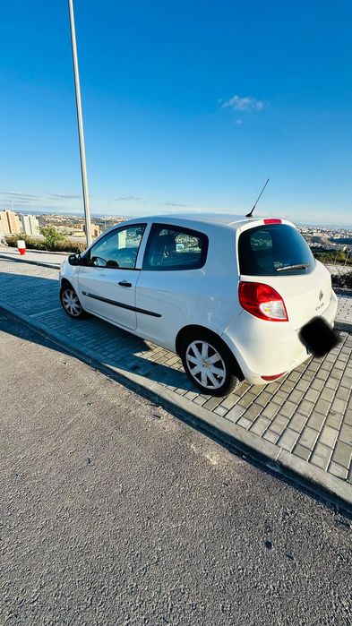 Renault Clio 2 Lugares Comercial -