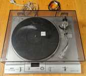 Gramofon Akai AP-Q50