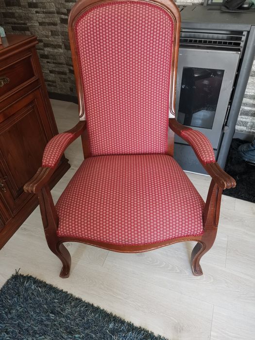 Cadeirão em excelente estado de conservação