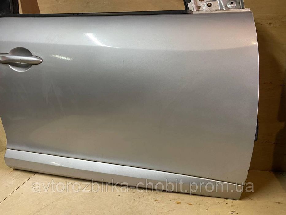 Дверь передняя правая Renault Megane III,TED69 801006560R, 801860005R
