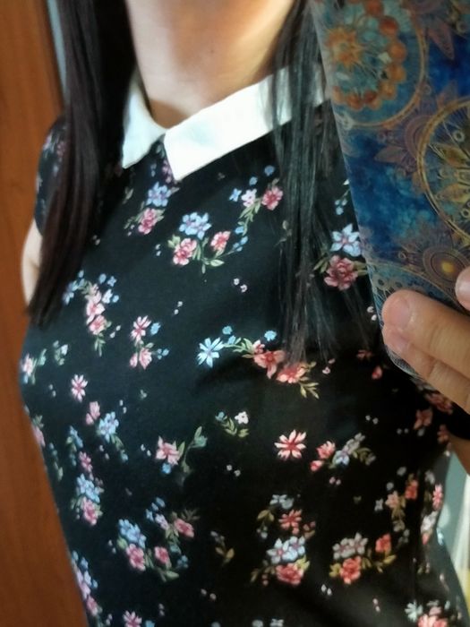 Sukienka 38 House z kołnierzykiem pensjonarka kwiatki