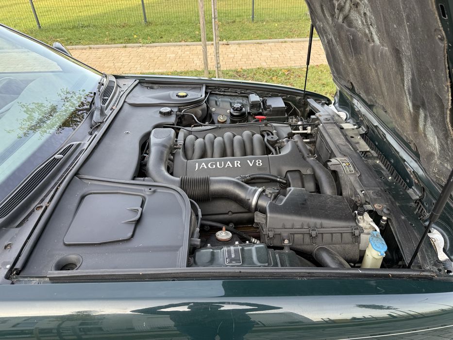 Jaguar XJ8 Executive V8