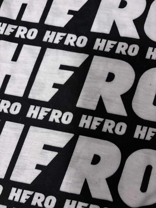 Komin / chusta HERO – czarno-biały