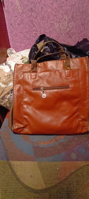 Продаются  сумки, б/у
