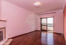 Apartamento T2 para arrendamento