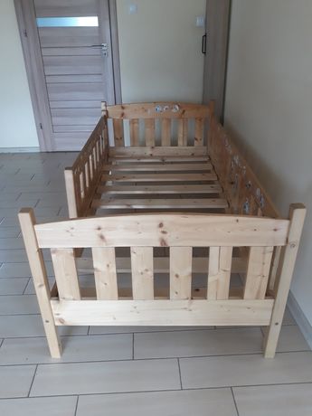 Łóżko dziecięce młodzieżowe 90x200 z barierką - sosnowe drewniane