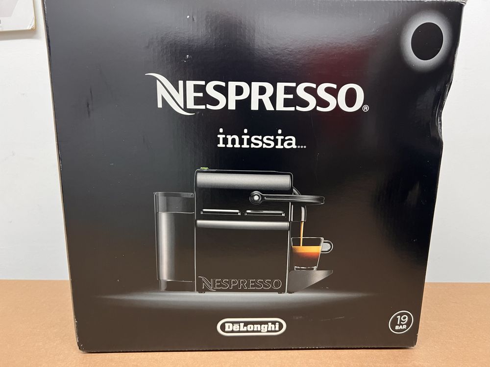 Maquina café Nespresso inissia