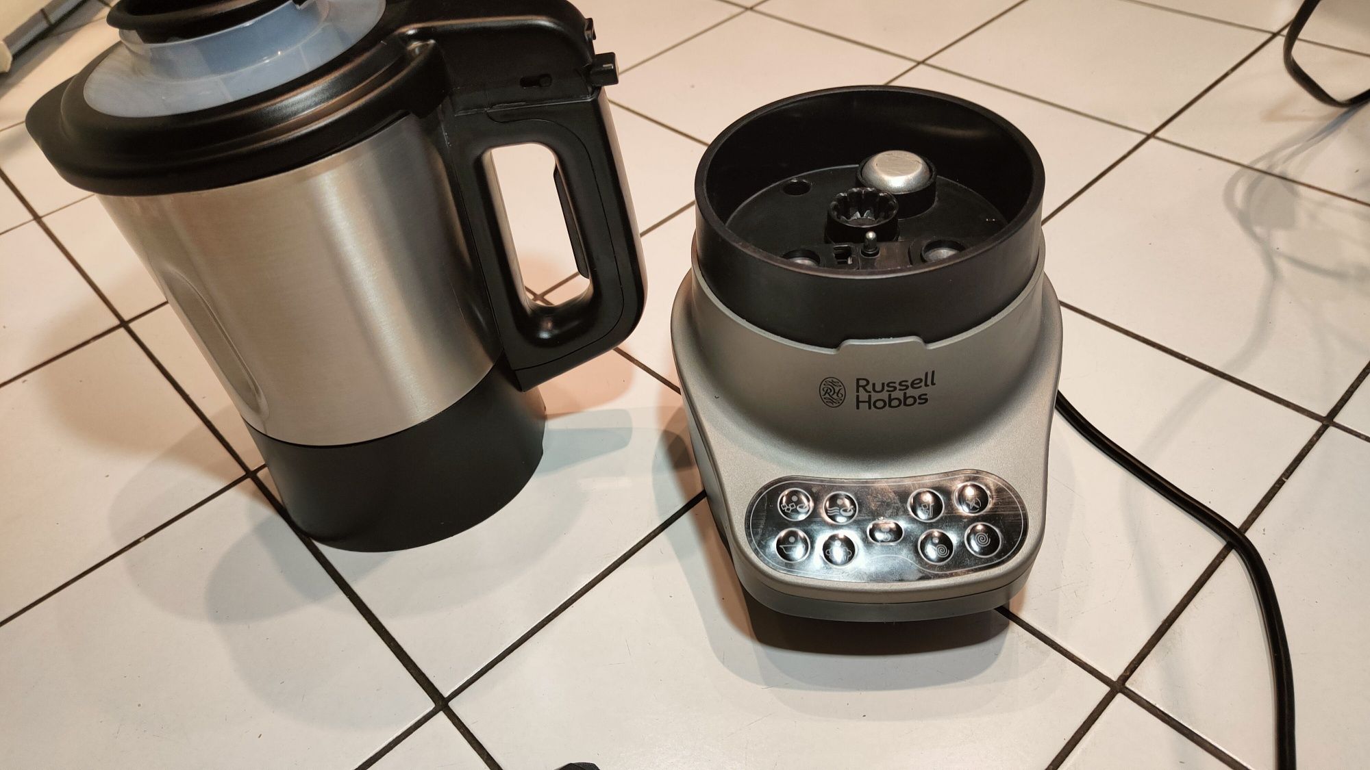 Blender Russell Hobss 1 , 75 litra  1200w