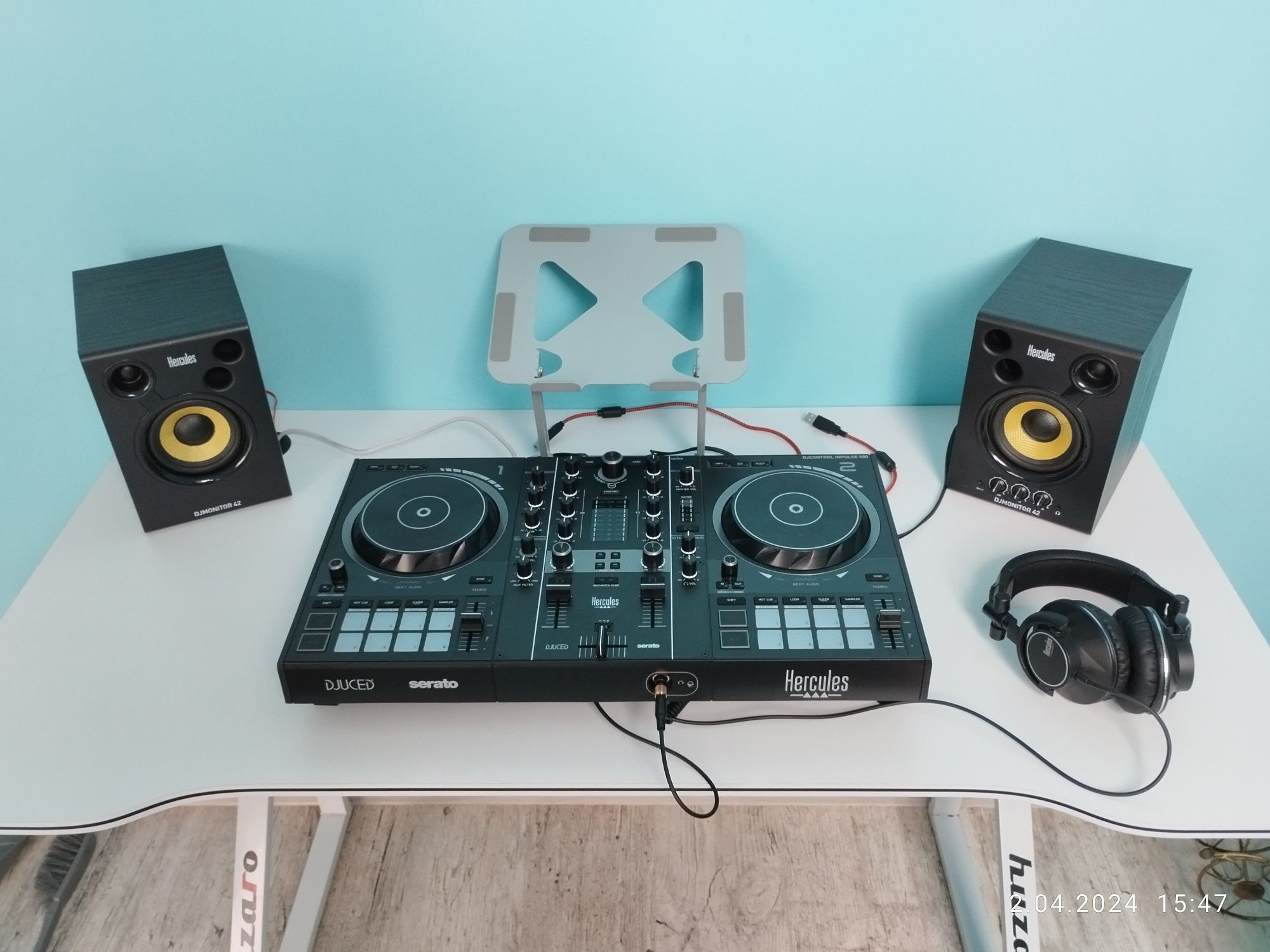 Zestaw Hercules - DJcontrol Inpulse 500 + DJmonitor 42 + HDP DJ60