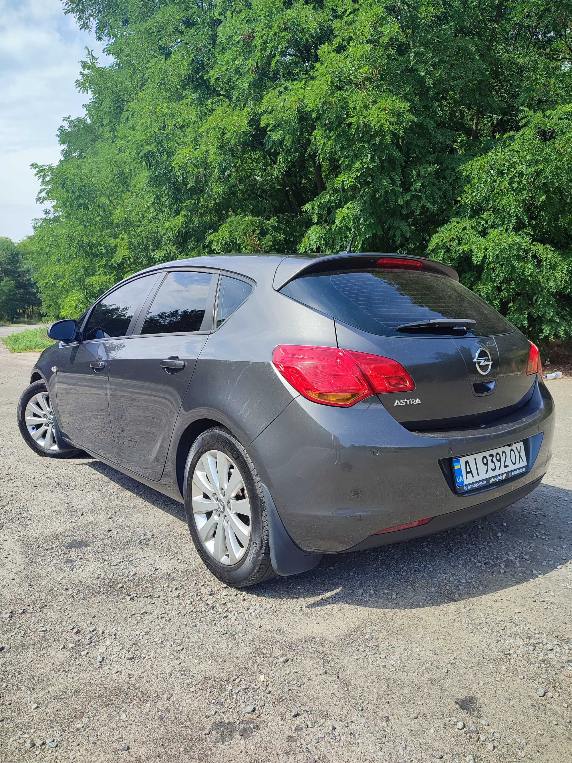 Opel Astra J 1.7 CDTI (125 лошадей)
