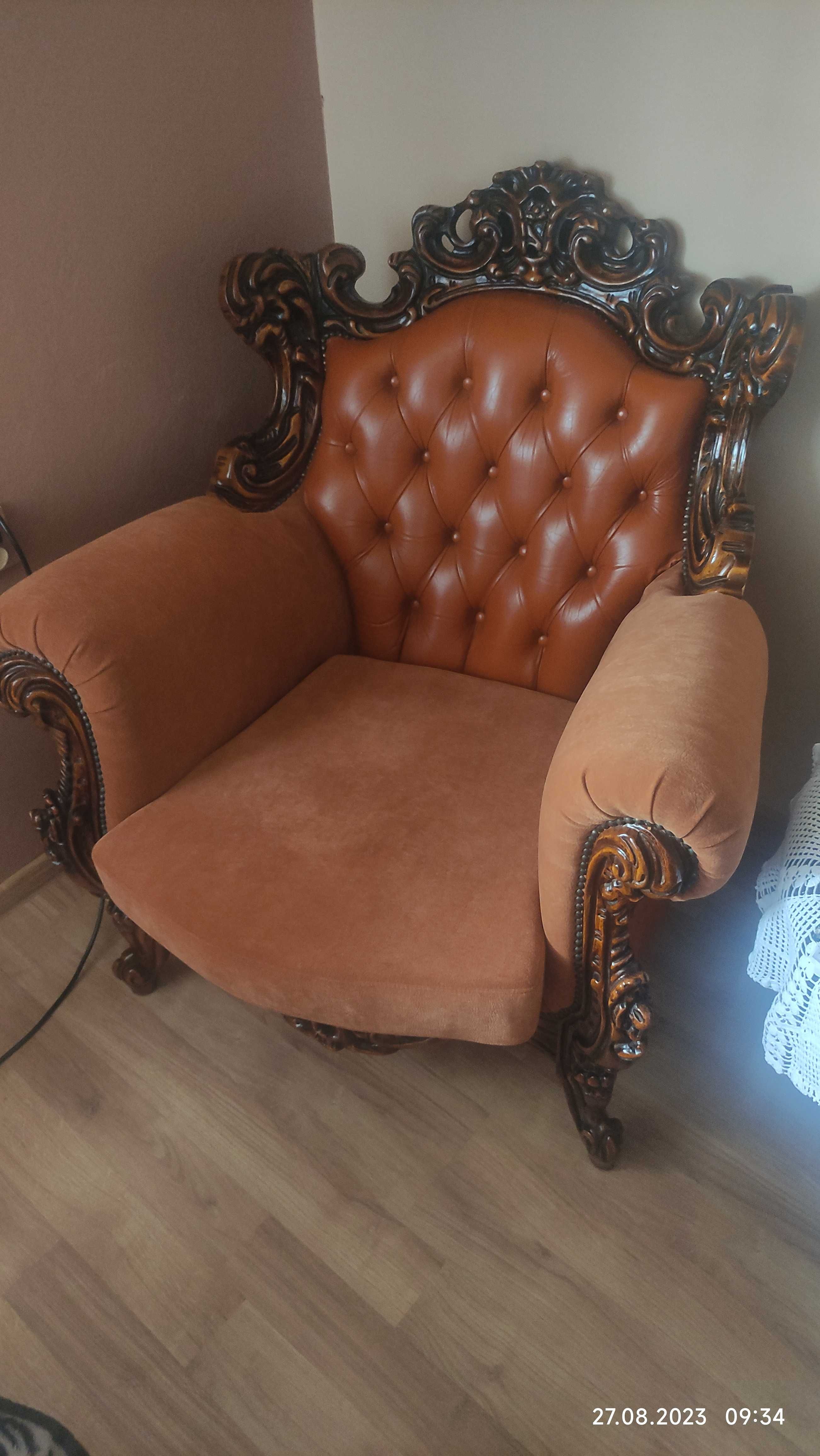Dwa fotele barokowe plus sofa, bardzo dobry stan.