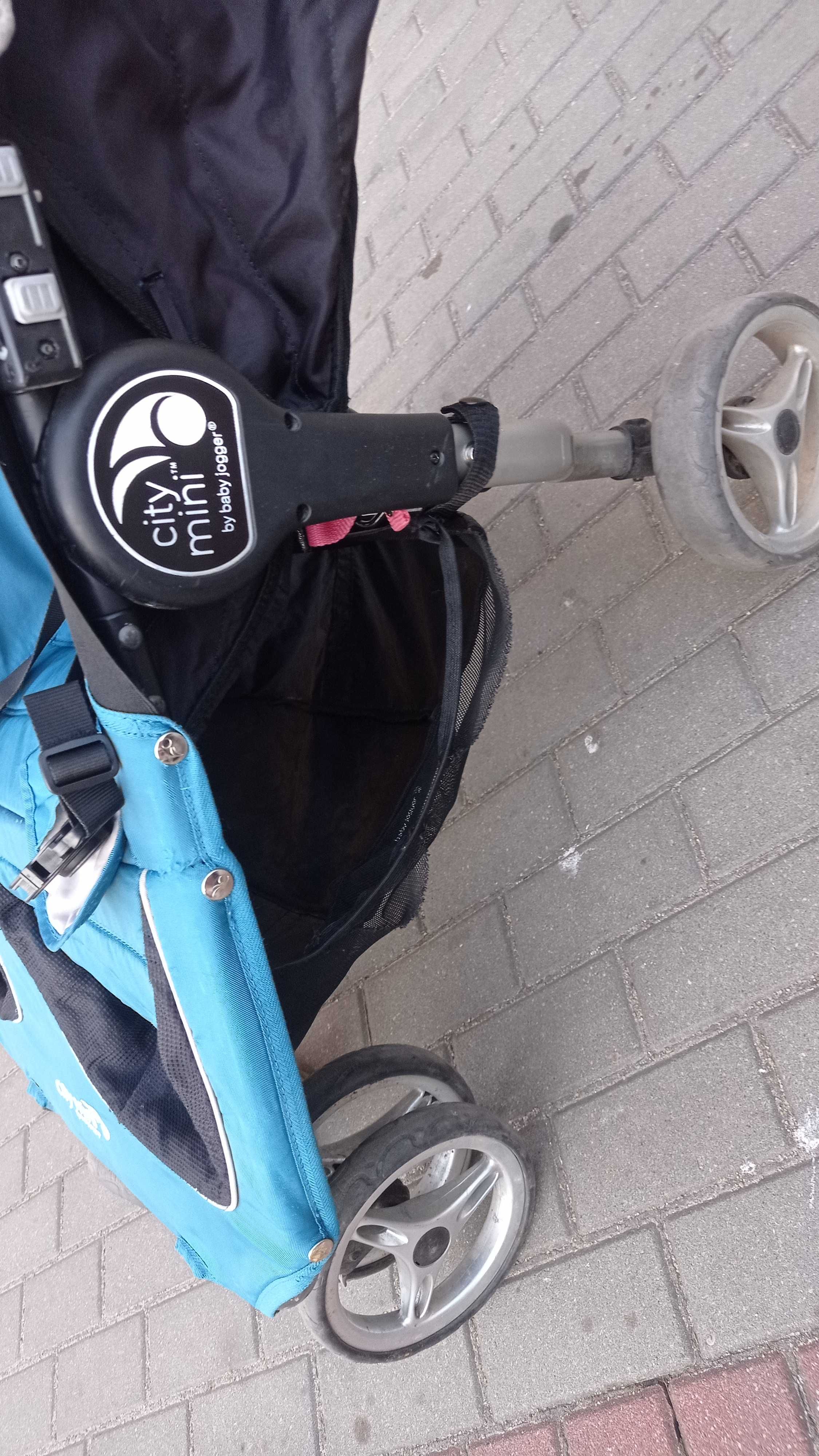 Wózek bliźniaczy baby jogger mini city